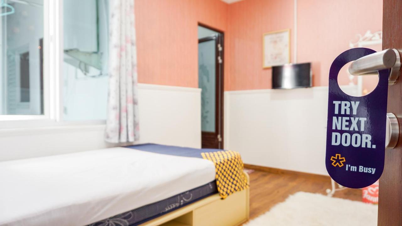 בנדונג Vaccinated Staff - Spot On 2053 Granada Syariah Home Stay מראה חיצוני תמונה